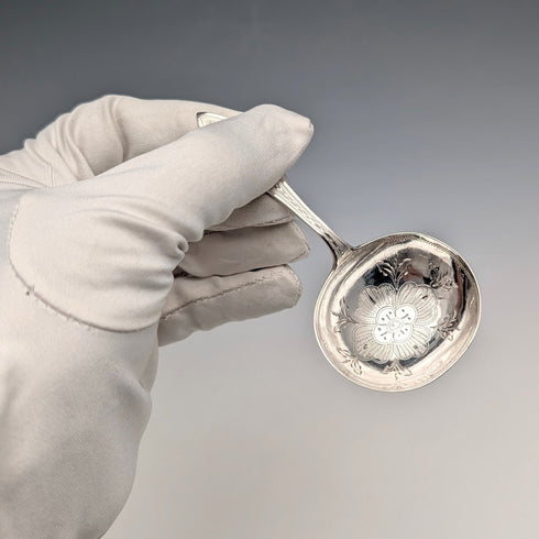 1865年英國古董純銀茶葉罐勺,12.5克,查爾斯·博因頓