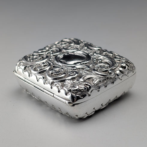 1893年英國古董純銀首飾盒,31克,亨利馬修斯