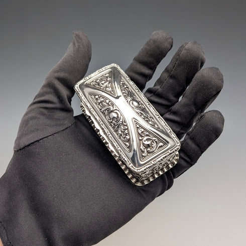 1905年英國古董純銀首飾盒,38克,托馬斯·比什頓