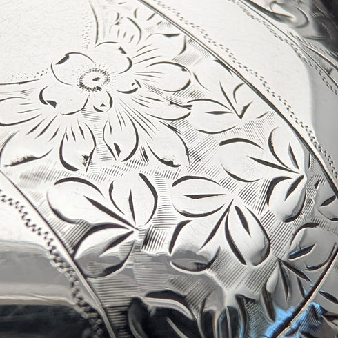 1912年英國古董純銀鵝卵石形鼻煙盒,重78克,沃克和霍爾