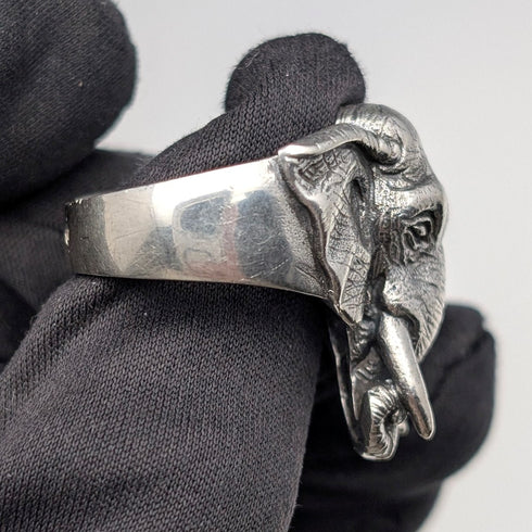 ヴィンテージ エレファントヘッドデザイン 純銀製リング (16.5号)指輪