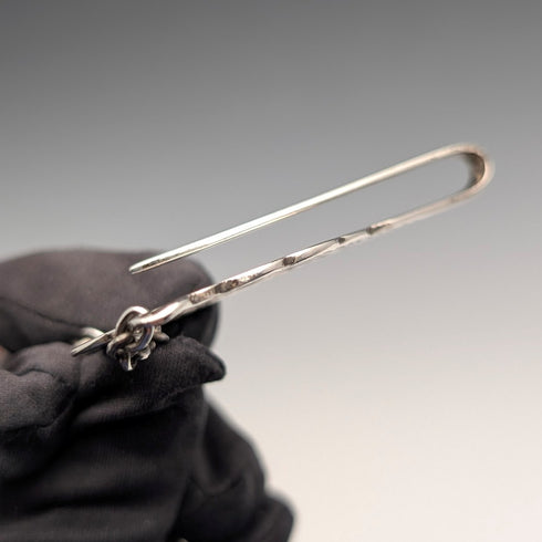 1904年英國古董純銀眼鏡盒,重61克,查爾斯萊斯特父子公司出品