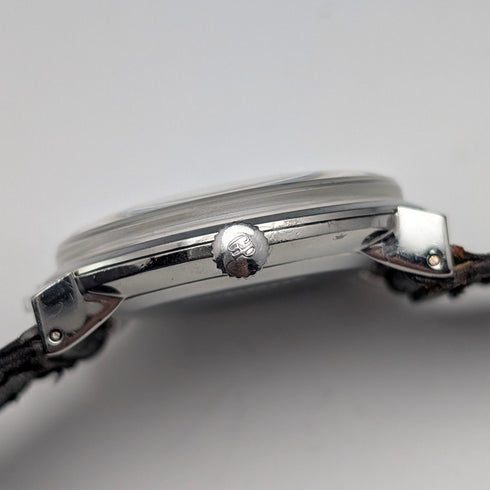 1960s Girard-Perregaux 17-jewel mechanical men's watch with black dial, in good working order