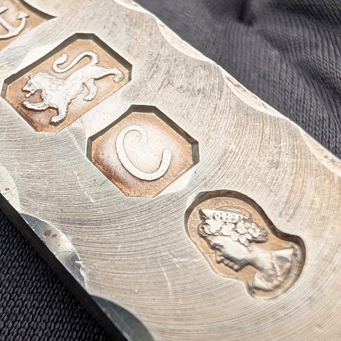 1977 British Vintage Sterling Silver Jubilee Ingot Pendant with Sterling Silver Chain, 30.3g Total