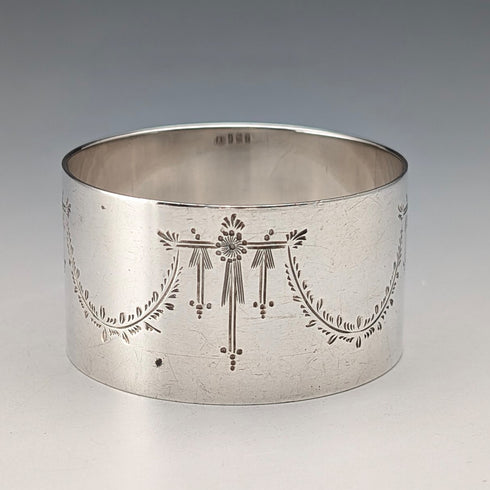 1914 British Antique Sterling Silver Napkin Rings, 30g, TH Hazlewood, in Case