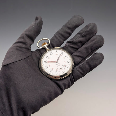 1910s Antique Swiss Unsigned 8-Day Pocket Watch with Alloy Case, in Good Working Condition