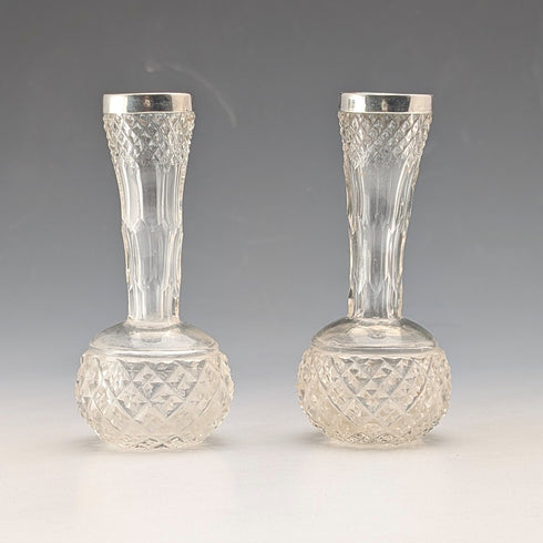 1897年 英国アンティーク カットガラス&純銀装飾 小型一輪挿し 花瓶ペア