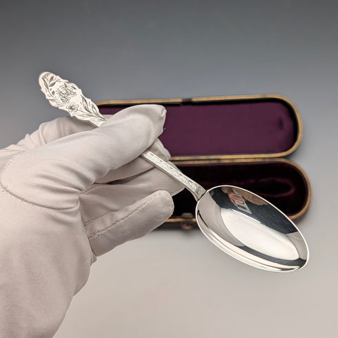 1890年 英国アンティーク 純銀製 クリスニングスプーン 24g Stokes&Ireland ケース入