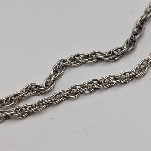 英国ヴィンテージ 純銀製 マッキントッシュ・ローズ ペンダント 純銀製チェーン付