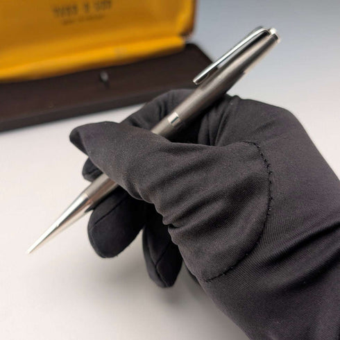 1981, Yard-O-Led, England. Sterling silver push-button pencil in case.