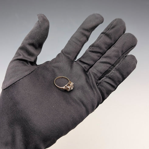 英国ヴィンテージ K9ゴールド キュービックジルコニア フラワーデザインリング(日本8号) 指輪