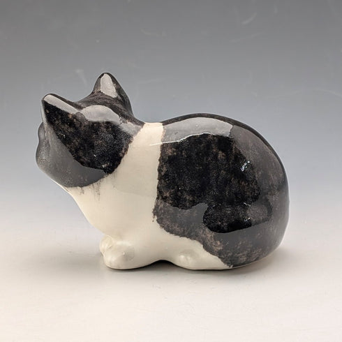 Winstanley Cat (Kensington Cat) - Tabby, Ceramic Figurine (Size 1)