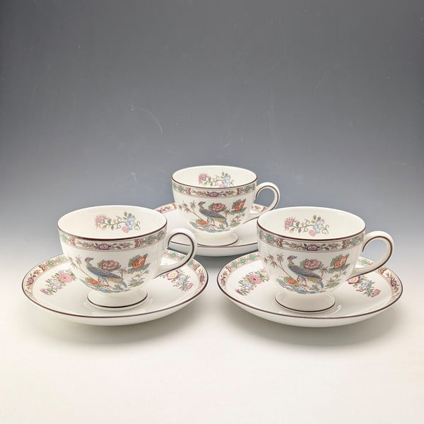 United Kingdom Vintage Wedgwood "Kutani Crane" Cup & Saucer - Set of 3 (1)