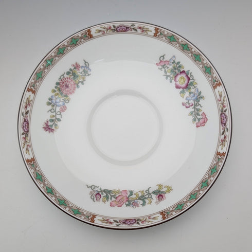 United Kingdom Vintage Wedgwood "Kutani Crane" Cup & Saucer - Set of 3 (1)