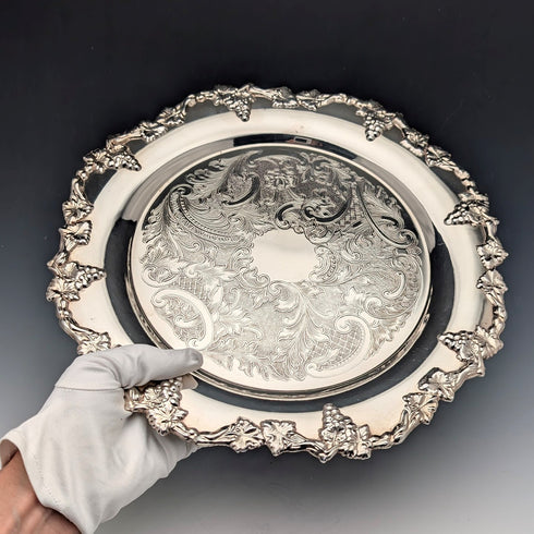 英国ヴィンテージ シルバープレート製 脚付きサルヴァ 直径30cm