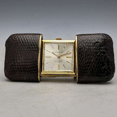 Reloj de bolsillo vintage británico Mappin & Webb, en buen estado de funcionamiento, mecánico, 17 joyas, con estuche de cuero.