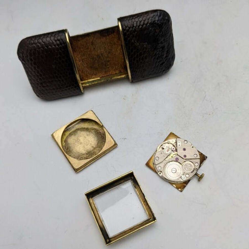 Reloj de bolsillo vintage británico Mappin & Webb, en buen estado de funcionamiento, mecánico, 17 joyas, con estuche de cuero.