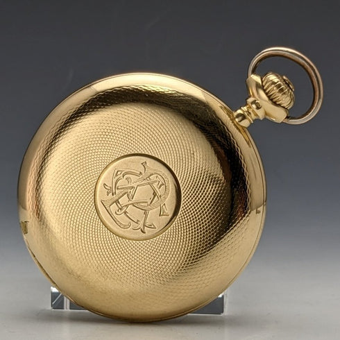 Reloj de bolsillo antiguo Ulysse Nardin, circa 1910, en buen estado de funcionamiento, caja de oro macizo de 18 quilates tipo saboneta, diámetro de 54 mm, 121 g.
