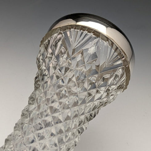 1901 年英國古董純銀裝飾切割玻璃花瓶 598 克 GE Walton & Co