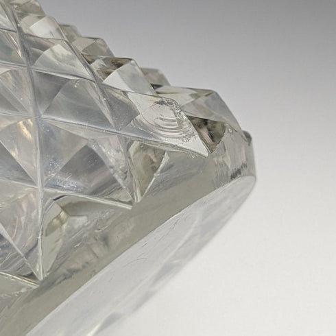 1901 年英國古董純銀裝飾切割玻璃花瓶 598 克 GE Walton & Co