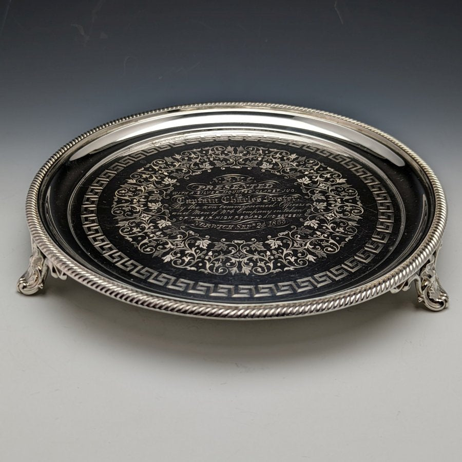 1863年 英国アンティーク 純銀（925シルバー） サルヴァ 直径21cm 350g