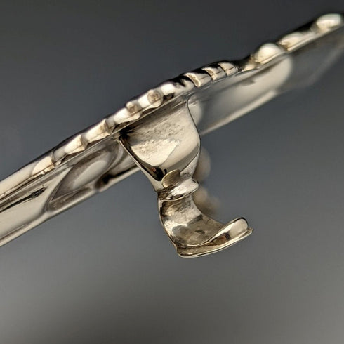 1904年 英国アンティーク 純銀(925シルバー) サルヴァ 直径24.5cm 454g William Hutton