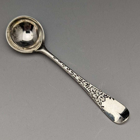 1884年 英国アンティーク 純銀(925シルバー) ソルトセラー6個 & スプーン3個セット 計184g Wakely & Wheeler