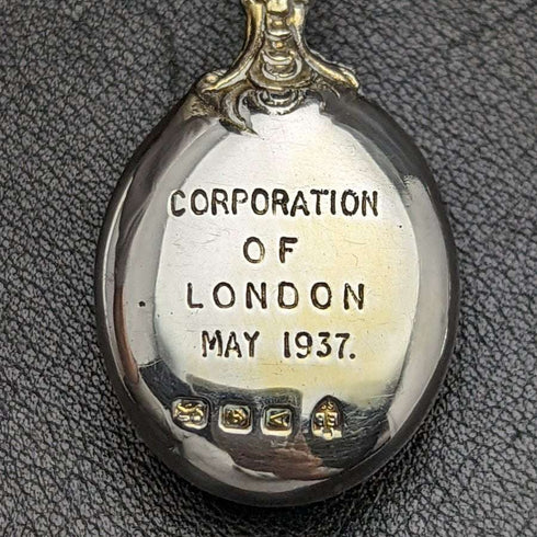Par de cucharas conmemorativas de la coronación de Jorge VI, plata de ley (925) vintage británica de 1937, Barnard & Sons