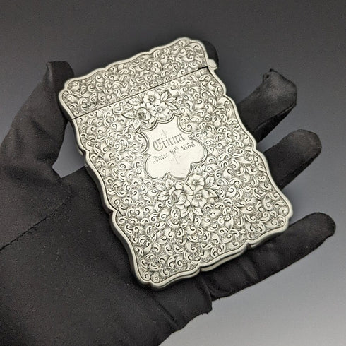 1884 年英國古董純銀(925 銀)花卉雕刻名片盒 68 克 George Unite