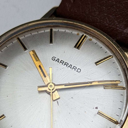 1981年 英国复古款 运行良好 杰拉德(Garrard)9K金实心表壳 三针 机械式 男士腕表