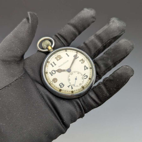 1940年頃 ヴィンテージ 動作良好 ジャガー・ルクルト ブロードアロー WW2 英国ミリタリー懐中時計