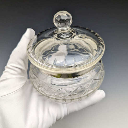 1929年 英国ヴィンテージ 純銀装飾 カットグラスジャー 351g B M & Co