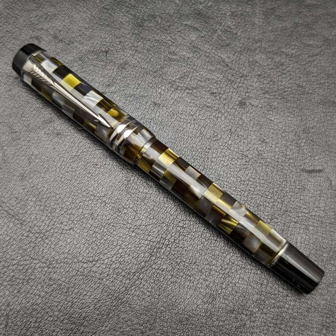 英国製 パーカー(PARKER) デュオフォールド ローラーボールペン グリーンチェック 箱入り