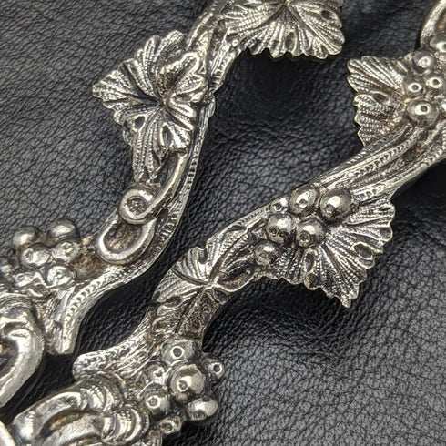 英国アンティーク シルバープレート製 グレープシザー 葡萄彫刻 102g