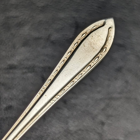 1958 British vintage sterling silver teaspoon set of 6 in a case