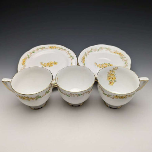1940 British Gladstone teacup trio 3 sets