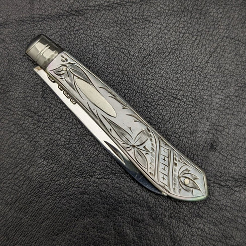 1902 British Antique White Pearl Carved Handle Pure Silver Blade Folding Pen Knife