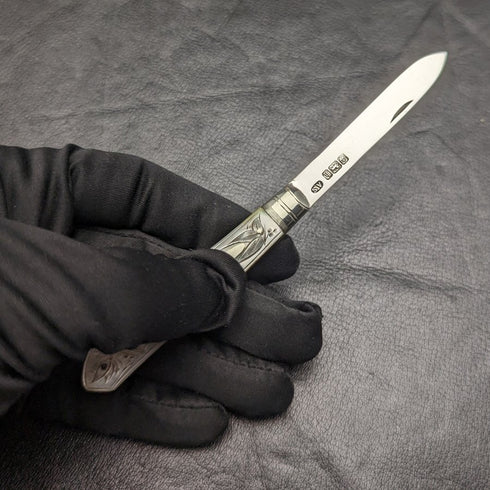 1902 British Antique White Pearl Carved Handle Pure Silver Blade Folding Pen Knife