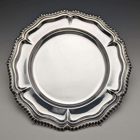 British vintage silver plate dessert plate pair diameter 21cm