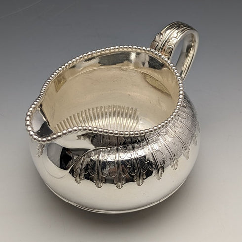 1865年頃 英国アンティーク シルバープレート製 クリームジャグ