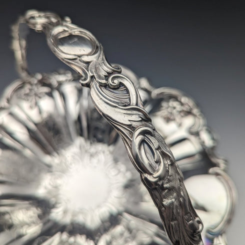 British Antique Silver Plate Large Basket Operating Handle 836g