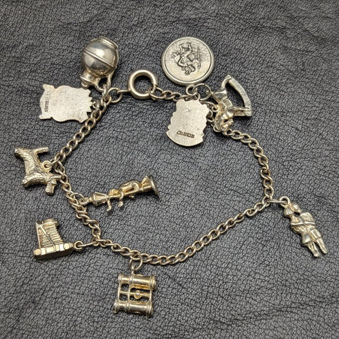 British vintage sterling silver charm bracelet 19g