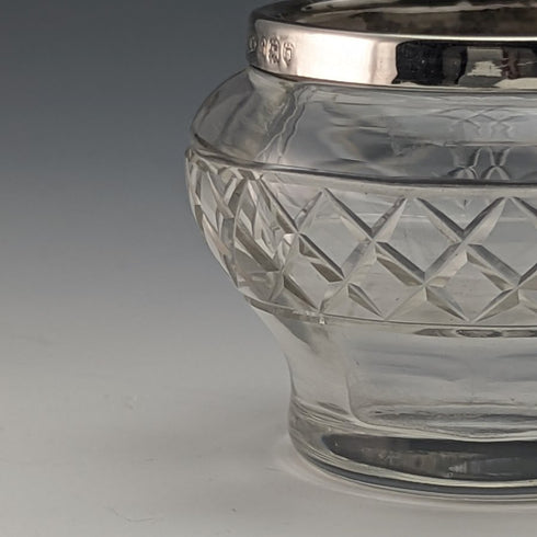 1923 British antique cut glass salt cellar pure silver decoration 61g