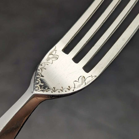 1868 British antique silver plate cutlery set 6x2 in mahogany case
