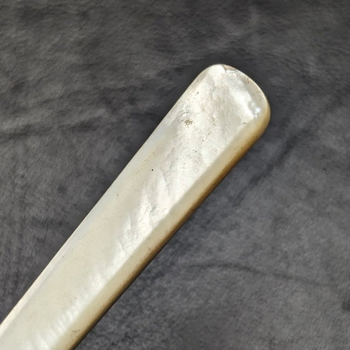 1925年 英国ヴィンテージ 白蝶貝ハンドル 純銀ブレード デザートカトラリー4x2セット