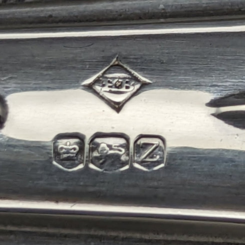 1967年 英国ヴィンテージ パイサーバー 純銀製ハンドル クイーンズパータン 紙箱入