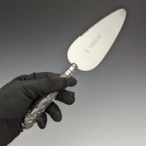 1967年 英国ヴィンテージ パイサーバー 純銀製ハンドル クイーンズパータン 紙箱入