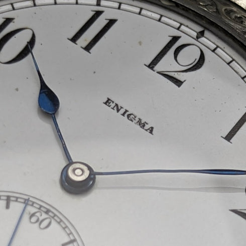 スイス製 ヴィンテージ エニグマ 懐中時計 馬彫刻 合金ケース 動作良好