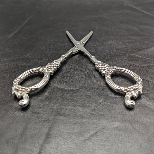 1963 British Vintage Sterling Silver Handle Grape Scissors 61g
