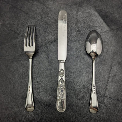 1890年頃 英国アンティーク シルバープレート製 クリスニングカトラリーセット ケース入